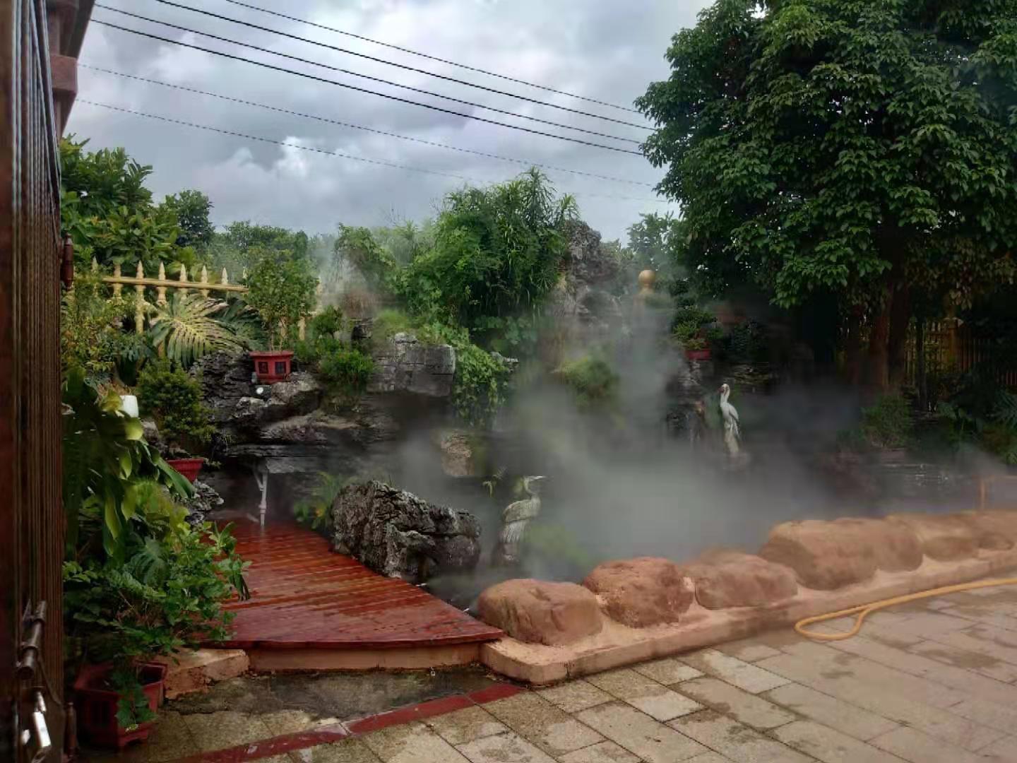 <b>坐标广东湛江市遂溪县北合村庭院雾森</b>